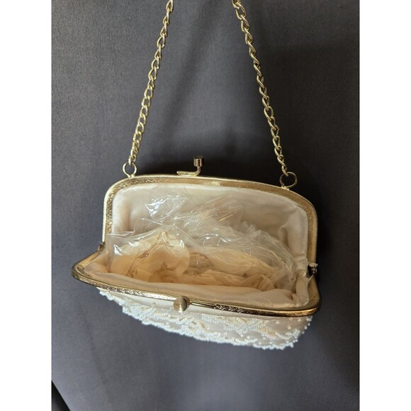 Vintage Walborg Beaded Evening Purse Cream with Gold Chain Clasp, Handmade HK - Picture 6 of 9